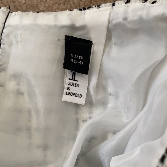 Jules & Leopold Pleated winter skirt -size 0 - Picture 4 of 4